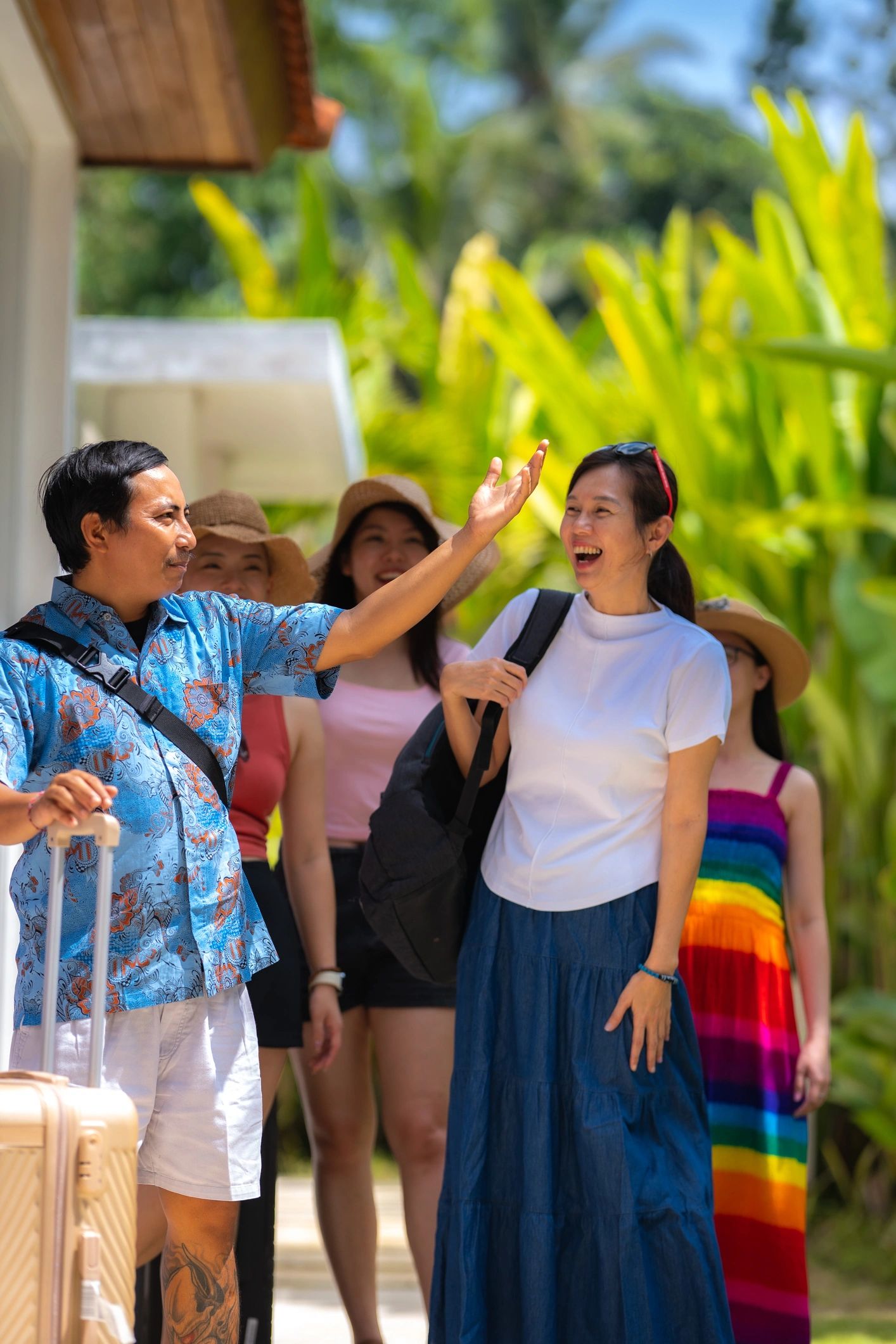 Travel host welcoming guests and introducing an excursion experience